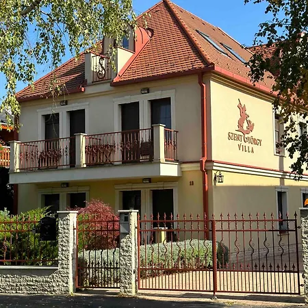 아파트 Szent Gyoergy Apartmanhaz