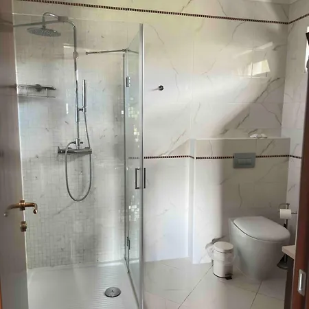 아파트 Szent Gyoergy Apartmanhaz *