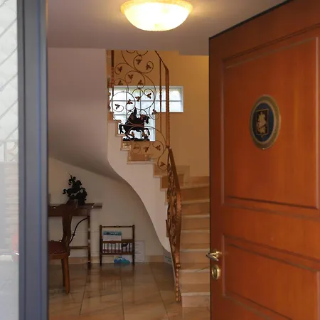 Szent Gyoergy Apartmanhaz アパート *