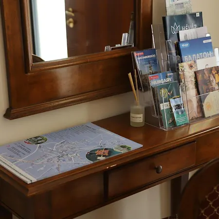 Szent Gyoergy Apartmanhaz アパート *