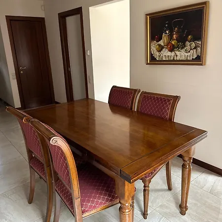 아파트 Szent Gyoergy Apartmanhaz
